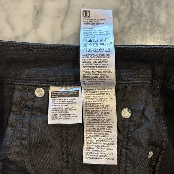 Levi's 726 High Rise Flare Women’s Jeans Size 27 Black - Picture 13 of 16